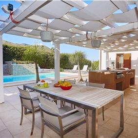 3 bedroom villa with pool and sea views near Scopello, sleeps 6